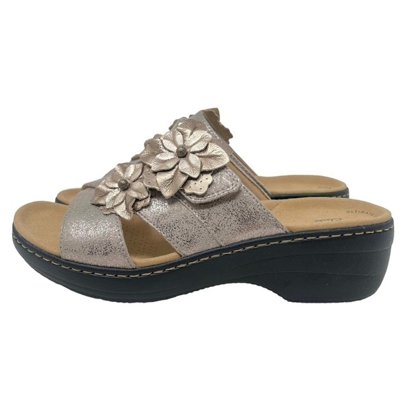 Clarks Platform Sandals - Picture 3 of 11